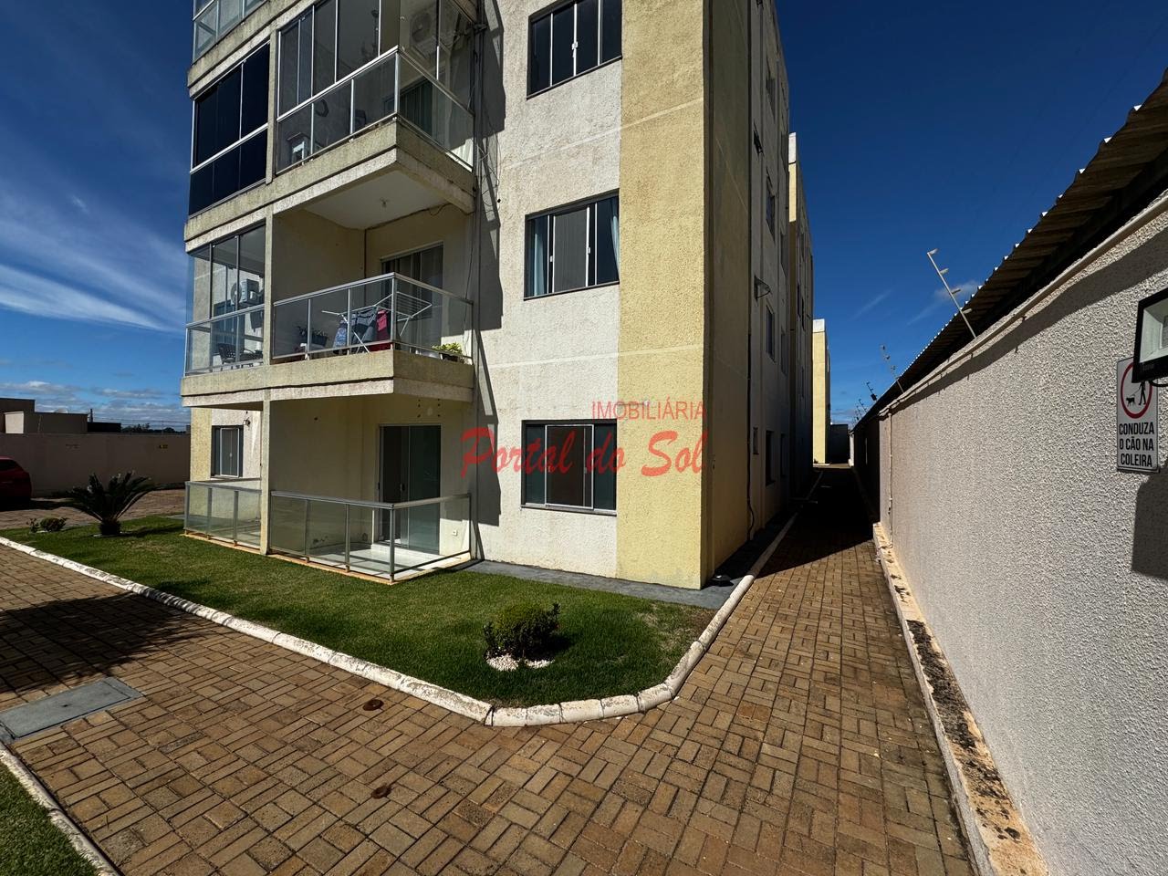 Apartamento à venda com 2 quartos, 1 banheiro e 1 vaga no Jardim Monte Verde, Santo Antônio da Platina — foto principal