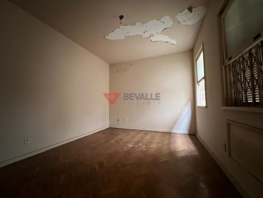 Casa à venda com 7 quartos, 1 suíte, 4 vagas e 350m² no Laranjeiras, Rio de Janeiro (RJ) — foto 10 de 26