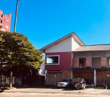Casa Comercial no bairro Anita Garibaldi  -  Joinville