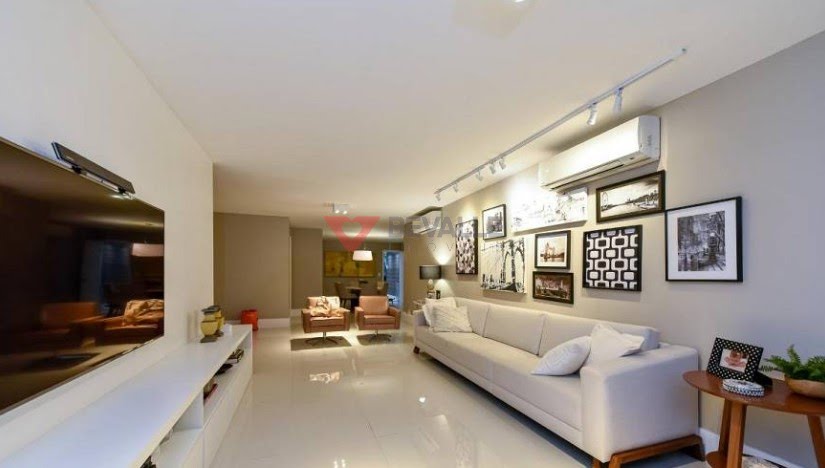 Apartamento à venda com 4 quartos, 4 suítes, 3 vagas e 221m² no Lagoa, Rio de Janeiro (RJ) — foto 9 de 30