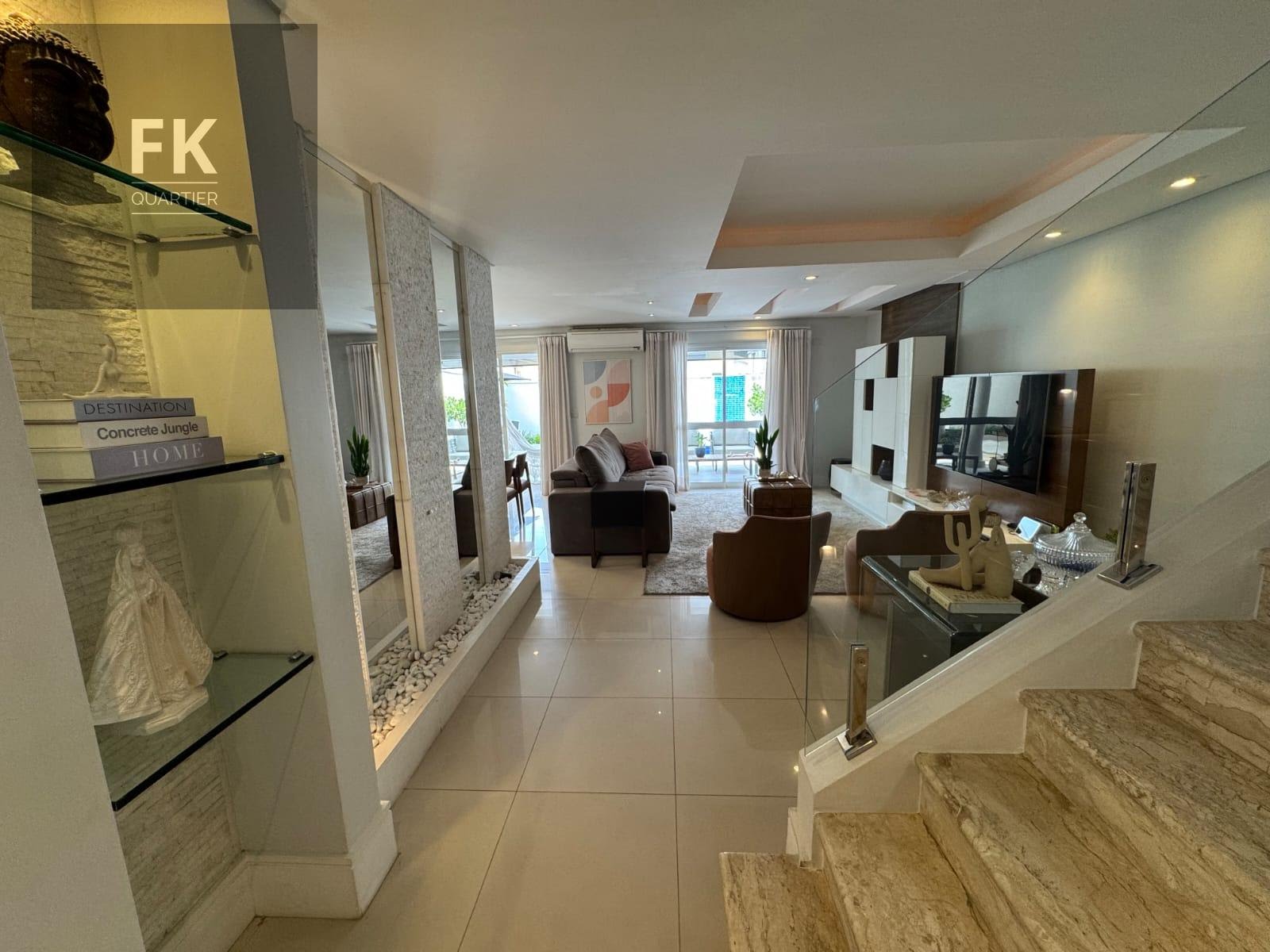 Casa à venda com 4 quartos, 4 suítes, 2 vagas e 290m² no Tamboré, Santana de Parnaíba (SP) — foto 4 de 22