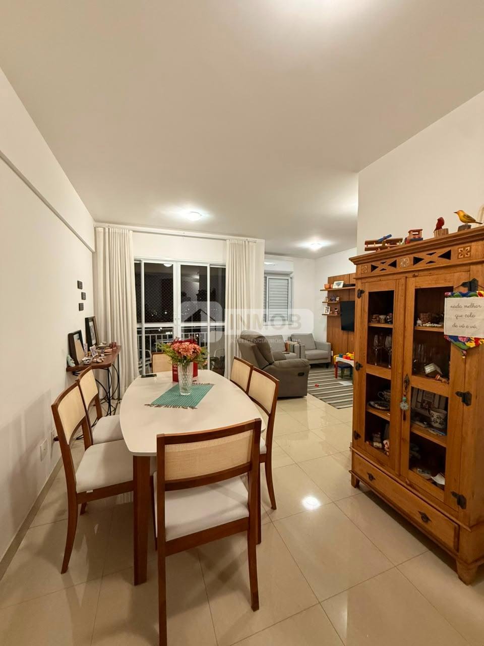 Apartamento à venda com 2 quartos, 2 banheiros, 1 vaga e 63m² no Jardim das Nações, Taubaté — foto principal