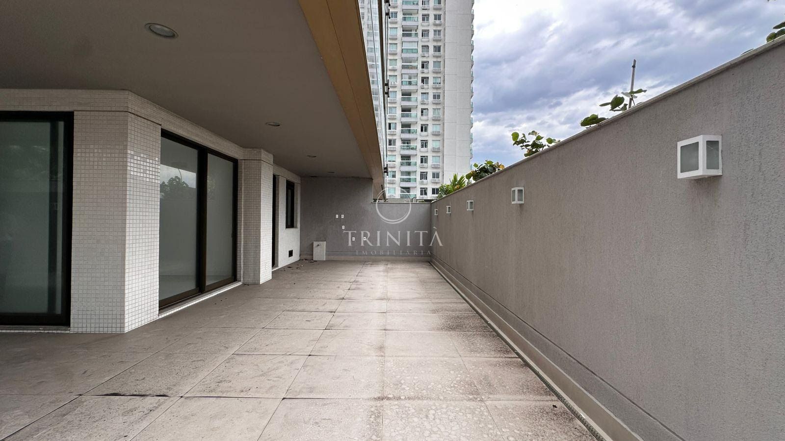 varandafrente-trinitaimobiliaria-wavebyyoo