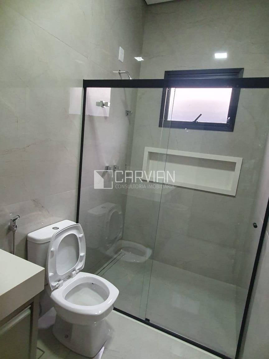 Casa à venda com 4 quartos, 4 suítes, 4 vagas e 252m² no Condomínio Alphaville I, Ribeirão Preto (SP) — foto 13 de 30