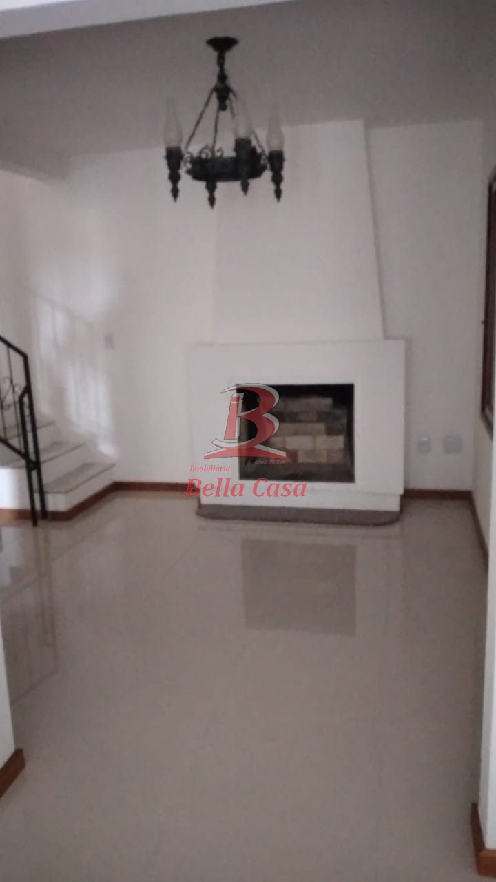 SALA C/ LAREIRA