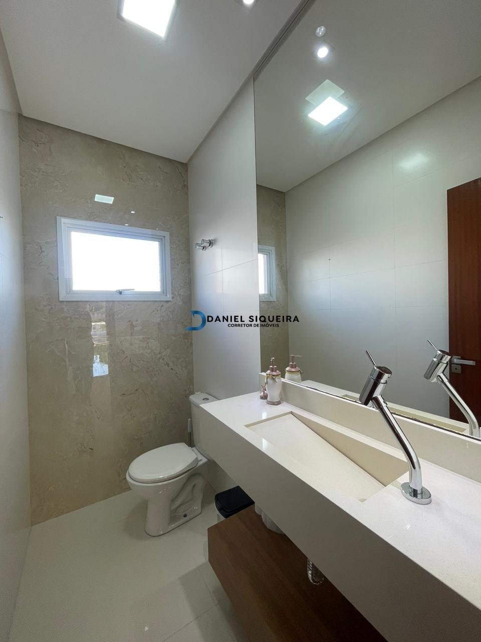Casa à venda com 3 quartos, 1 suíte, 2 vagas e 230m² no Bairro Deltaville, Biguaçu (SC) — foto 10 de 26