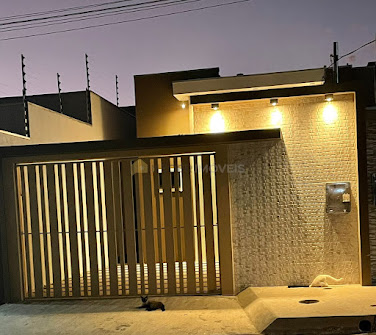 Casa em Jardim Universitario  -  Cuiabá