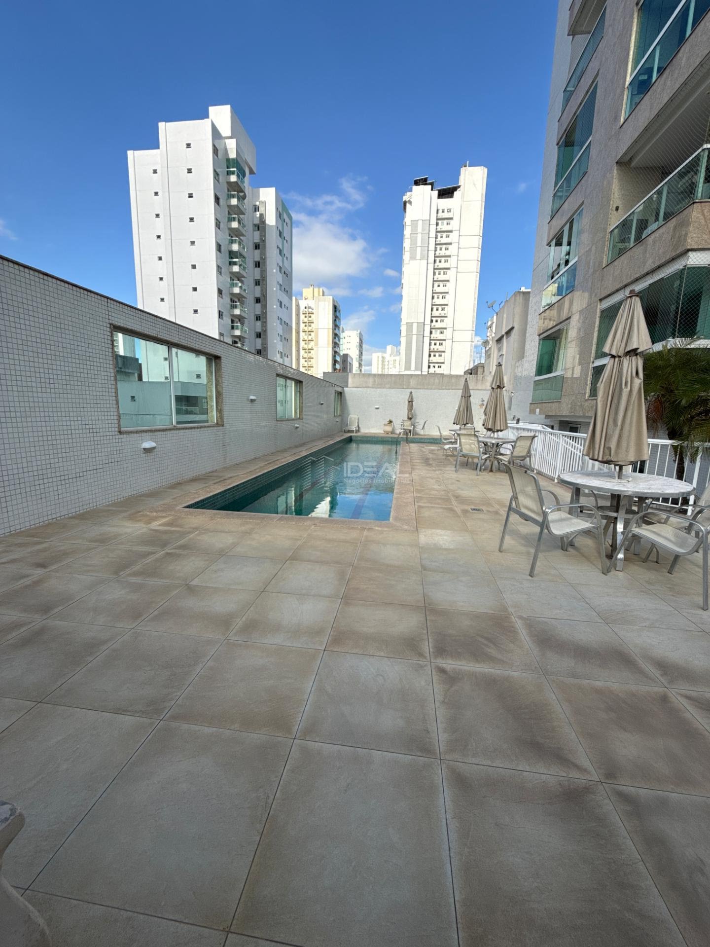 Apartamento à venda com 3 quartos, 1 suíte, 2 vagas e 120m² no Parque Tamandaré, Campos dos Goytacazes (RJ) — foto 28 de 30