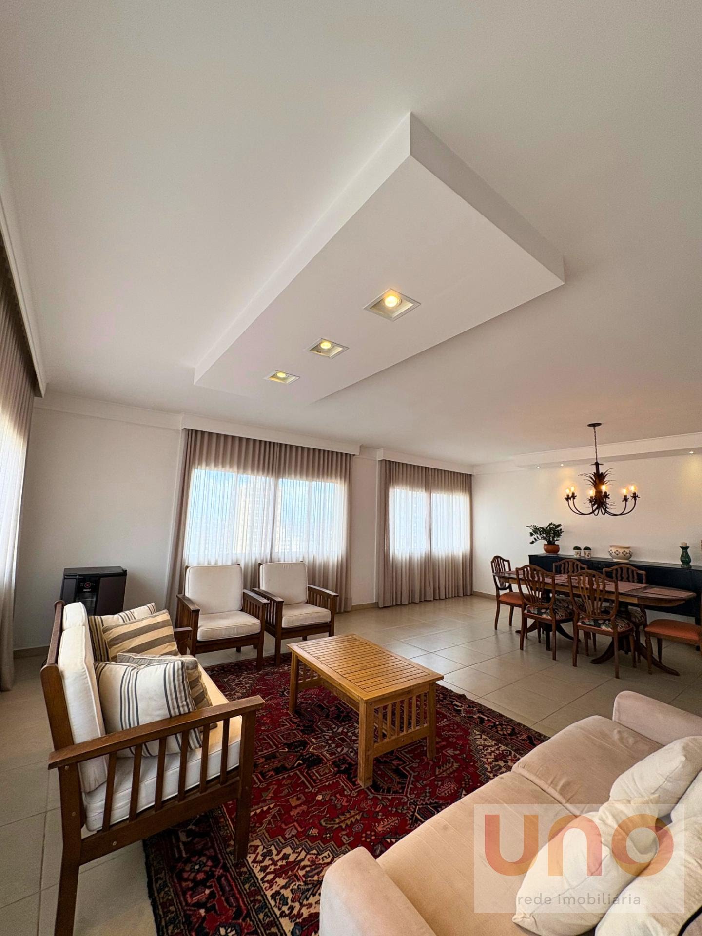 Apartamento à venda com 3 quartos, 3 suítes, 2 vagas e 267m² no Centro, Campo Grande (MS) — foto 3 de 16