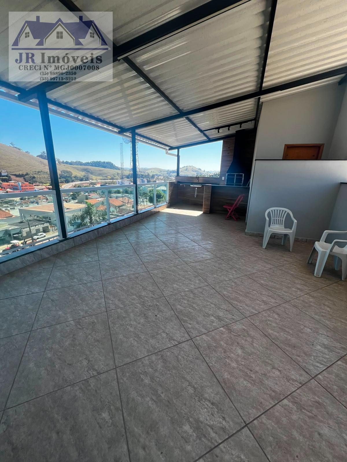 Casa para alugar com 2 quartos, 1 suíte e 2 vagas no Centro, Piranguinho (MG) — foto 12 de 17