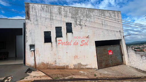 Casa à Venda no Parque Vista Alegre, Santo Antônio da Platina - R$ 450 mil