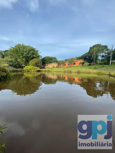 Fazenda em Perdigão: 2 Dormitórios por R$1.800.000