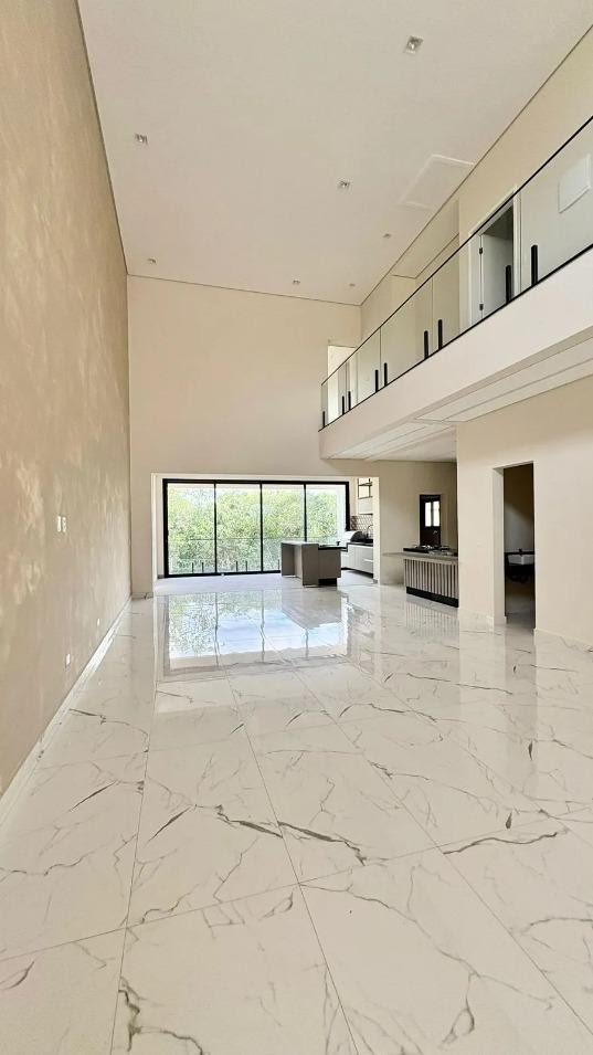 Casa à venda com 4 quartos, 4 suítes, 4 vagas e 306m² no Green Valley, Votorantim (SP) — foto 4 de 24