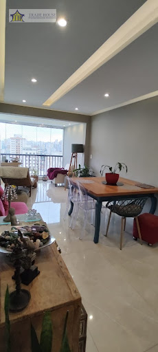 Apartamento em Vila Gumercindo  -  São Paulo