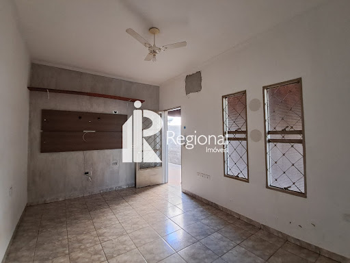 Casa em Jardim das Rosas - Jaboticabal, SP