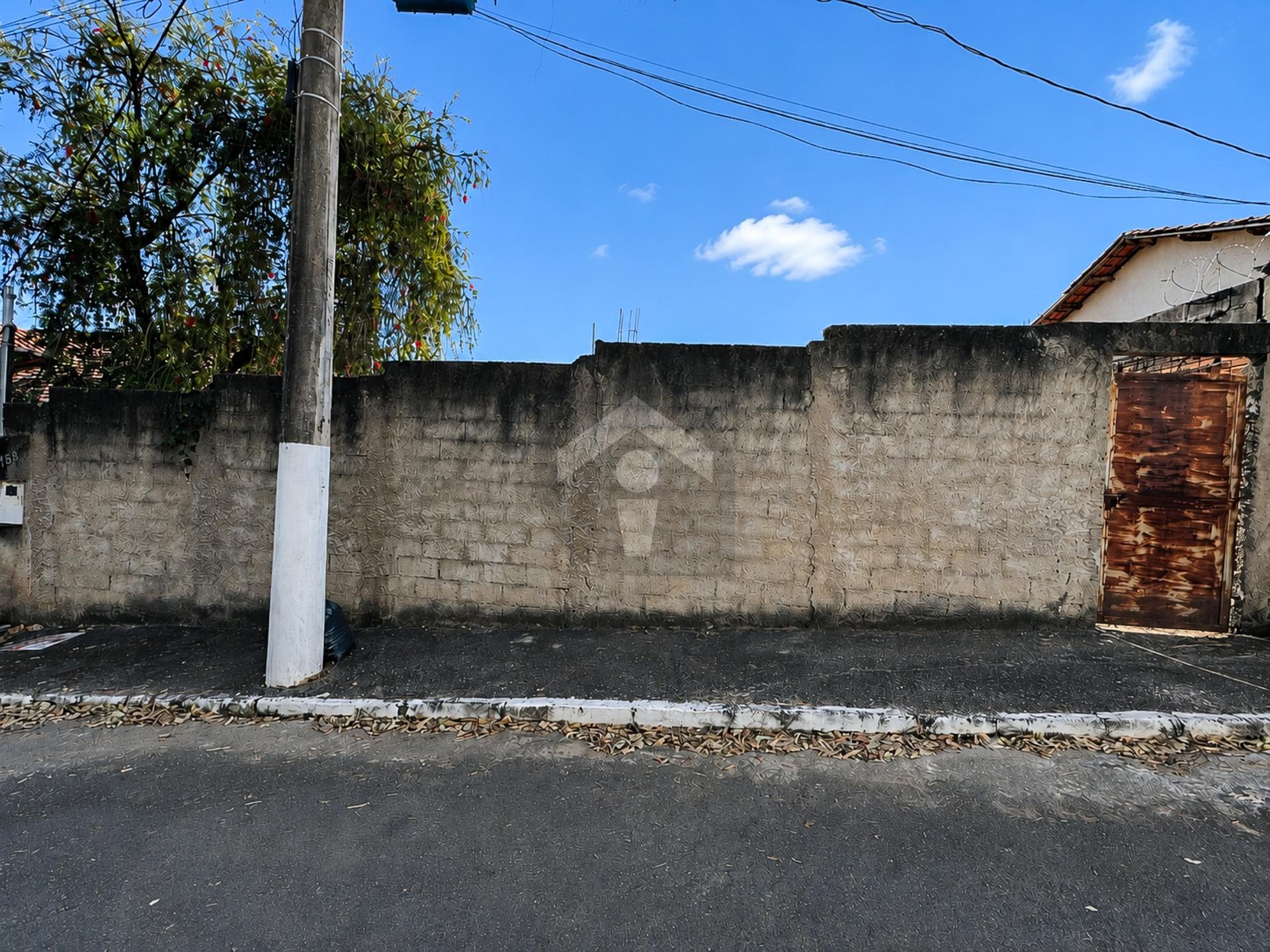 Terreno, 300 m² - Foto 1