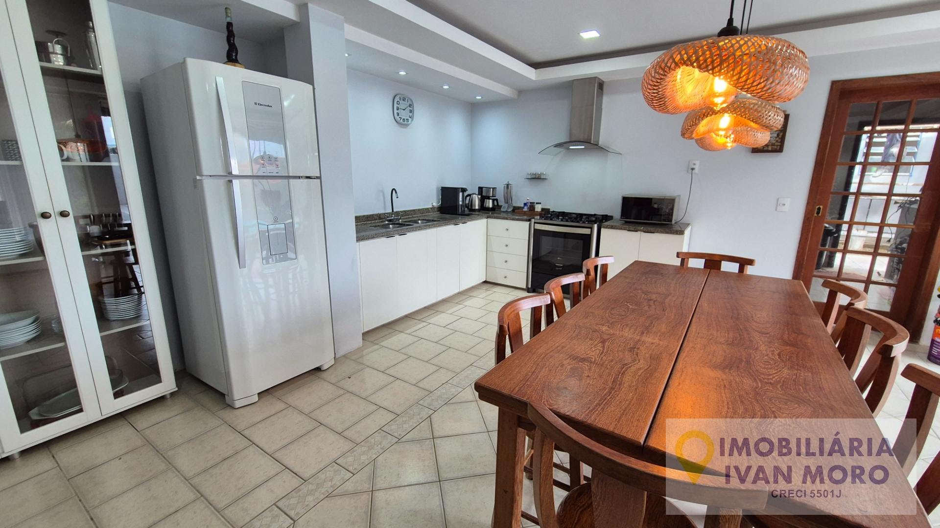 Casa para alugar com 4 quartos, 1 suíte, 2 vagas e 190m² no Daniela, Florianópolis (SC) — foto 29 de 30