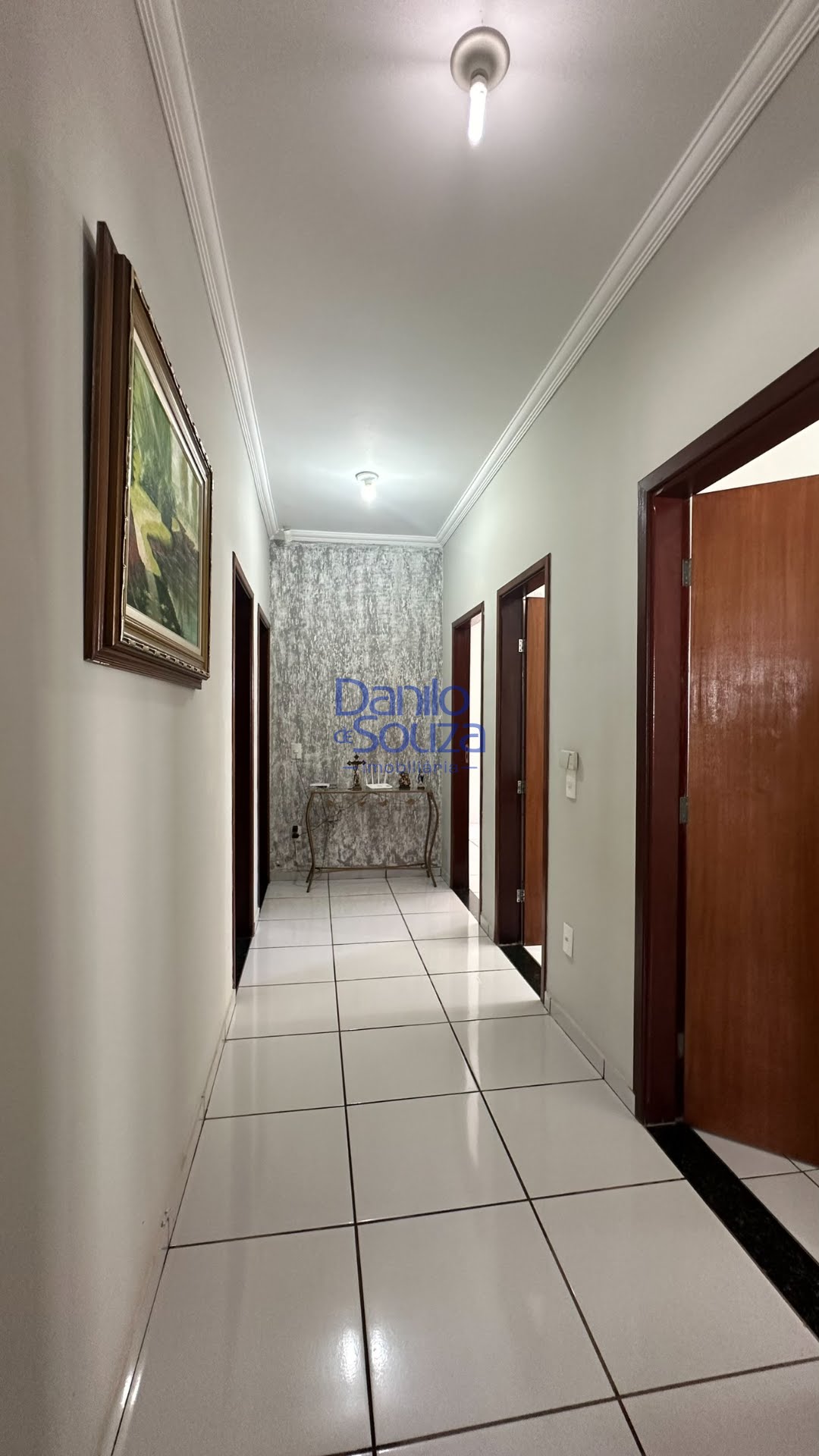 Casa à venda com 3 quartos, 1 suíte, 4 vagas e 150m² no Jardim Europa I, Araxá (MG) — foto 7 de 15