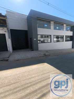 Galpão para Locação em Nova Serrana | 1112m² e 4 Banheiros