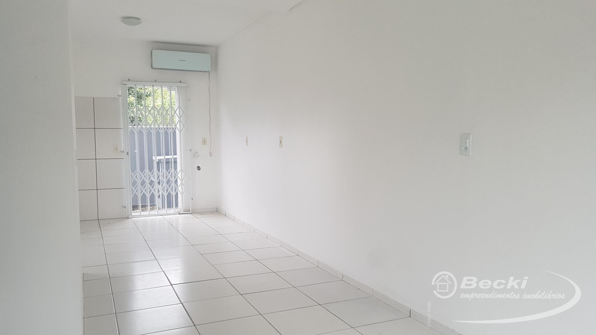 Casa à venda com 2 quartos, 2 banheiros e 61m² no Itinga, Joinville (SC) — foto 16 de 20