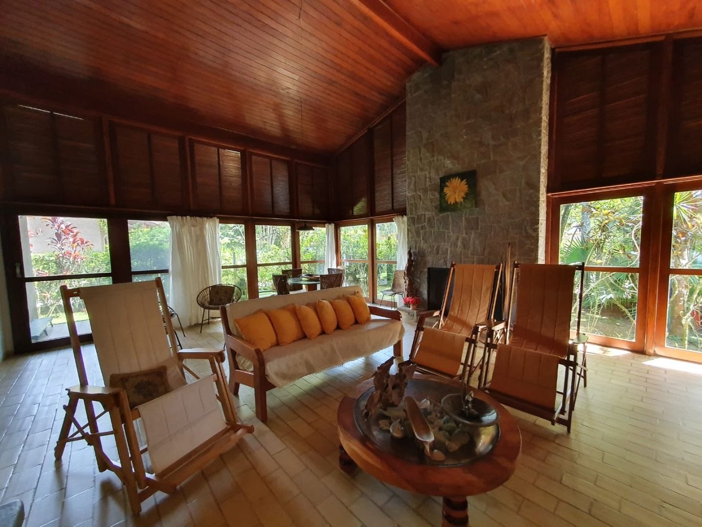 Casa à venda com 5 quartos, 6 banheiros, 5 vagas e 330m² no Estufa I, Ubatuba (SP) — foto 4 de 17