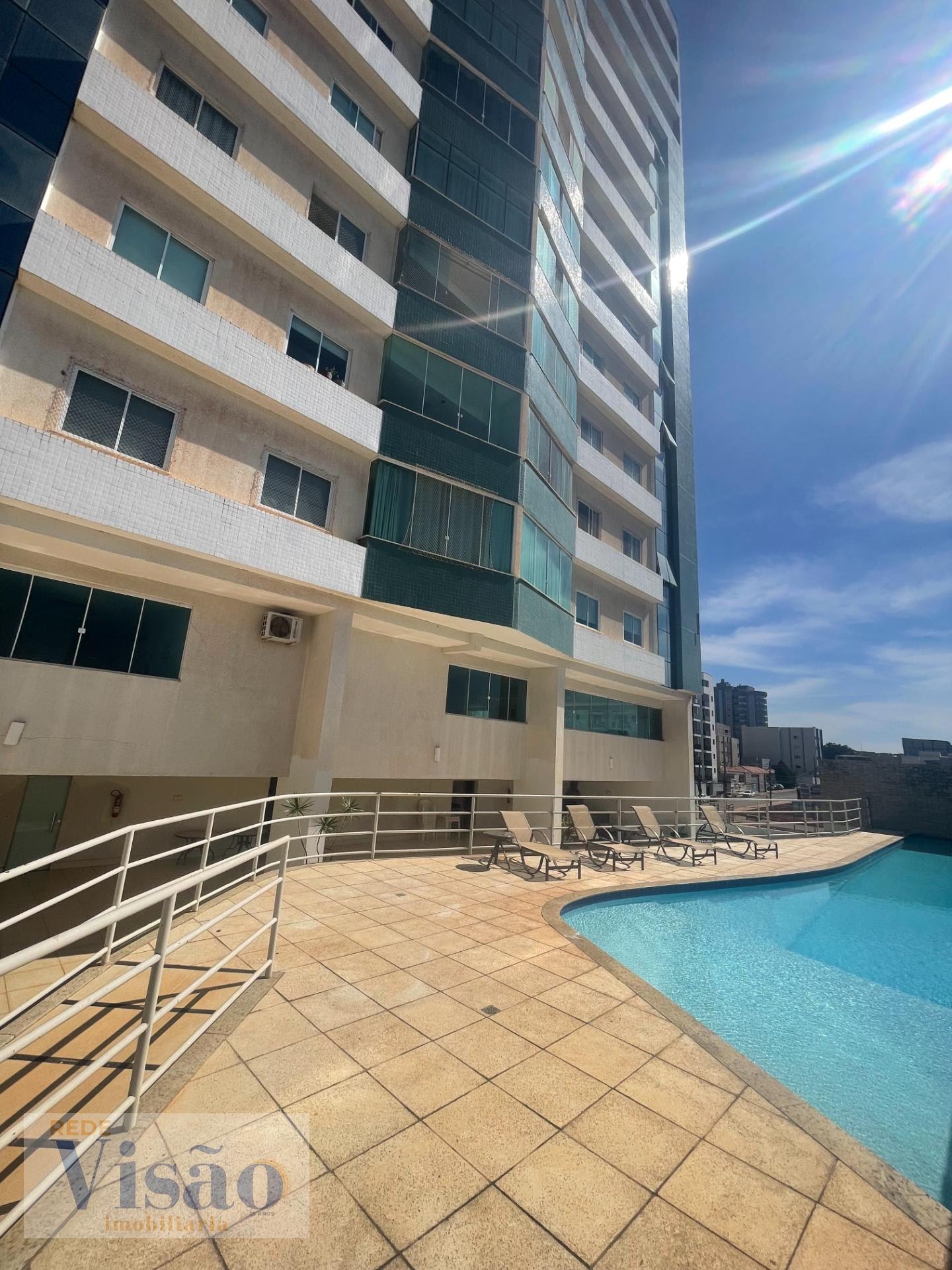 Apartamento à venda com 3 quartos, 1 suíte, 2 vagas e 100m² no Centro, Paracatu (MG) — foto 26 de 30