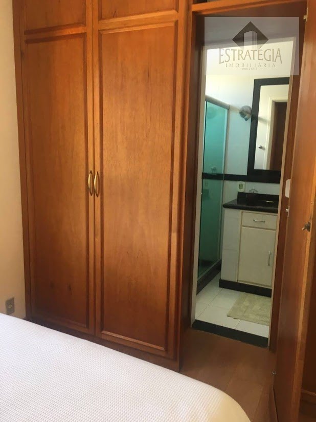 Casa à venda com 4 quartos, 4 suítes, 12 vagas e 750m² no Quarteirão Ingelheim, Petrópolis (RJ) — foto 9 de 23
