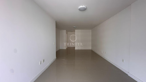 sala-trinitaimobiliaria-viure-ilhapura