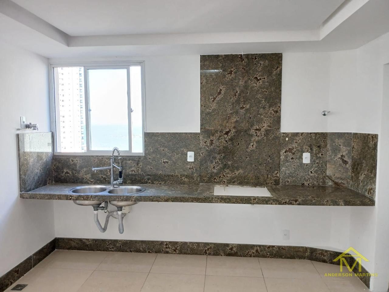 Cobertura à venda com 5 quartos, 3 banheiros, 2 vagas e 205m² no Itapuã, Vila Velha (ES) — foto 12 de 18