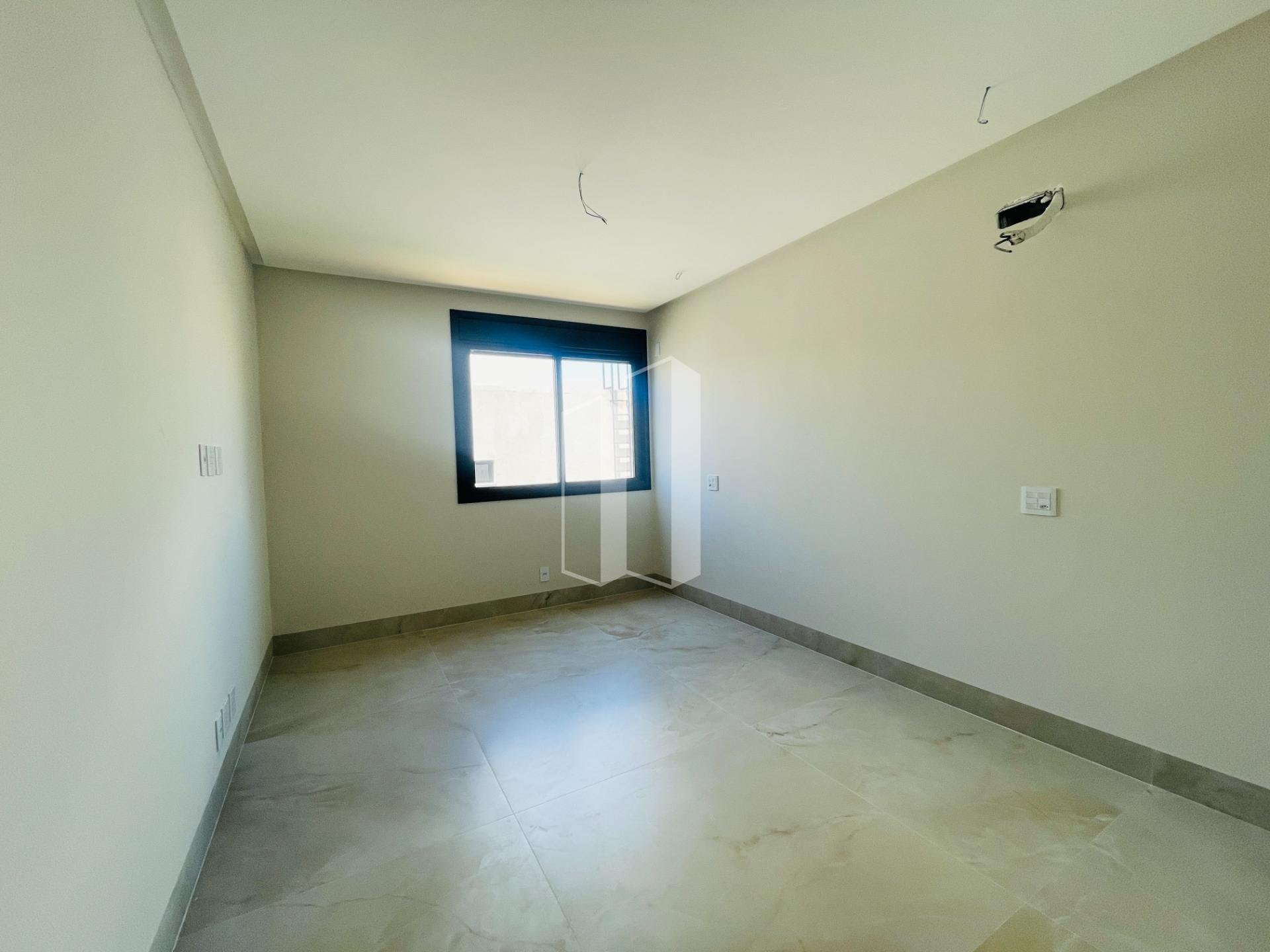 Casa à venda com 5 quartos, 5 suítes, 4 vagas e 380m² no Alphaville Flamboyant Residencial Araguaia, Goiânia (GO) — foto 15 de 24