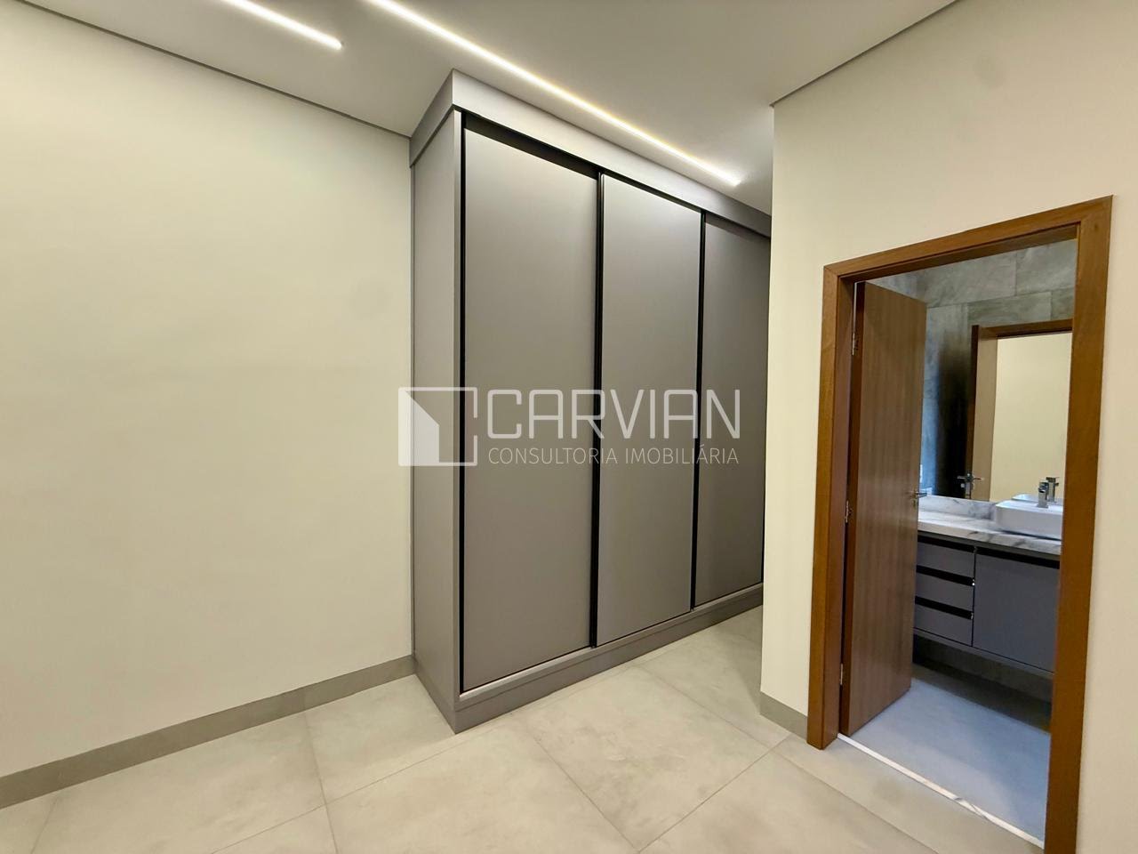 Casa à venda com 3 quartos, 3 suítes, 4 vagas e 320m² no Vivendas da Mata, Ribeirão Preto (SP) — foto 16 de 25