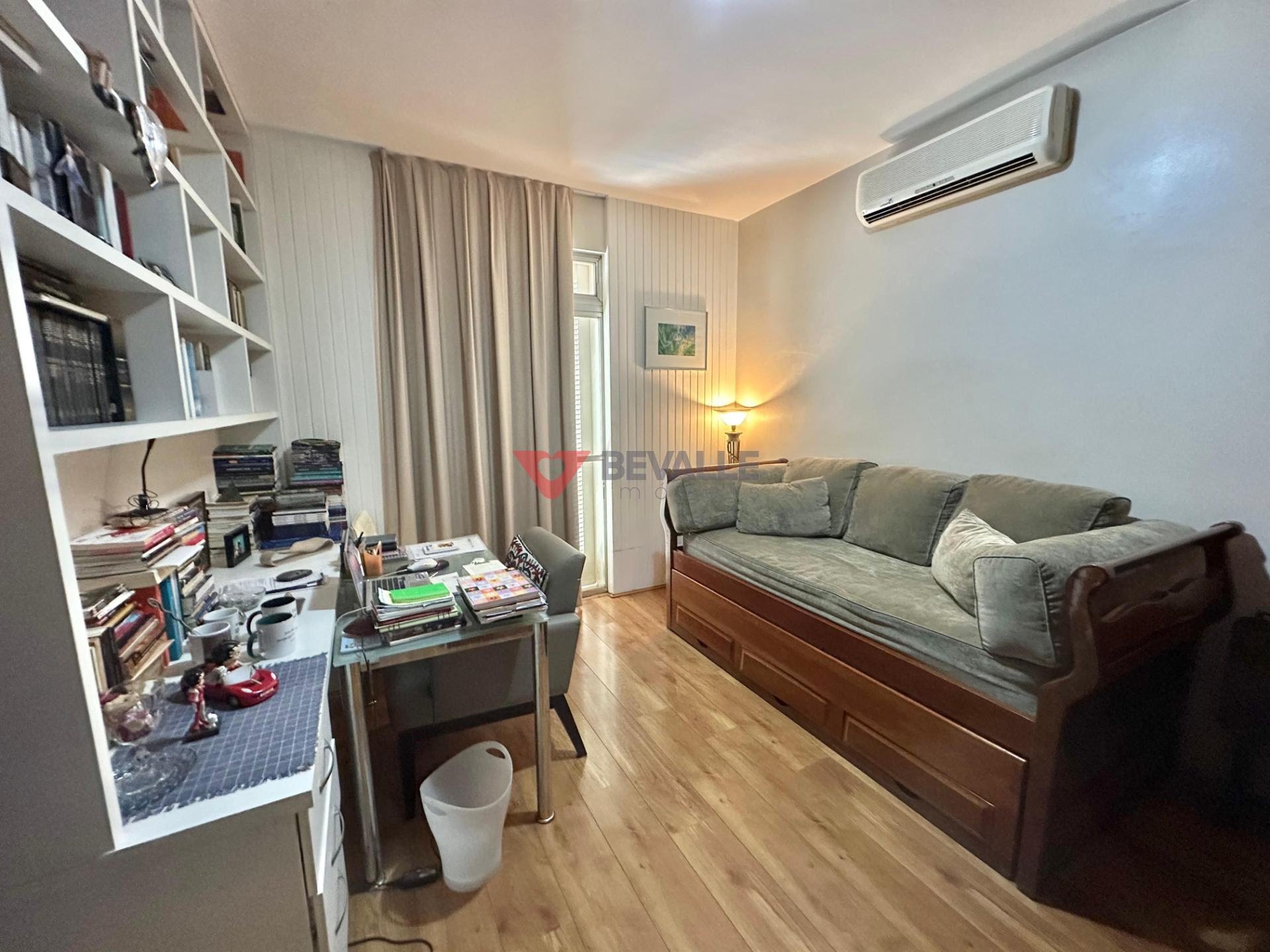 Cobertura à venda com 5 quartos, 3 suítes, 3 vagas e 300m² no Laranjeiras, Rio de Janeiro (RJ) — foto 29 de 30