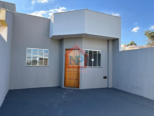 Casa em Jardim Hermínio e Maria  -  Arapongas