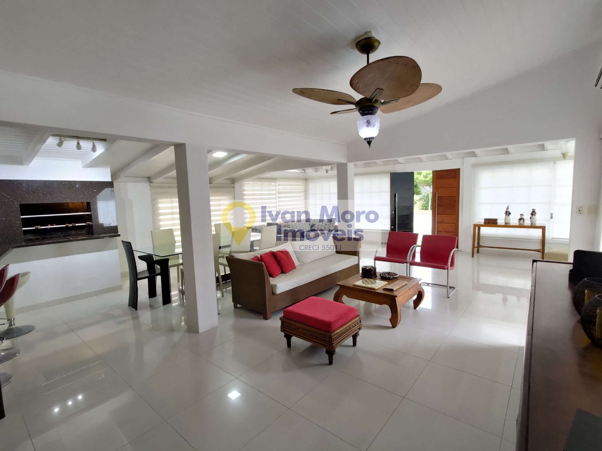 Casa à venda com 4 quartos, 4 suítes, 2 vagas e 200m² no Jurerê Internacional, Florianópolis (SC) — foto 13 de 30