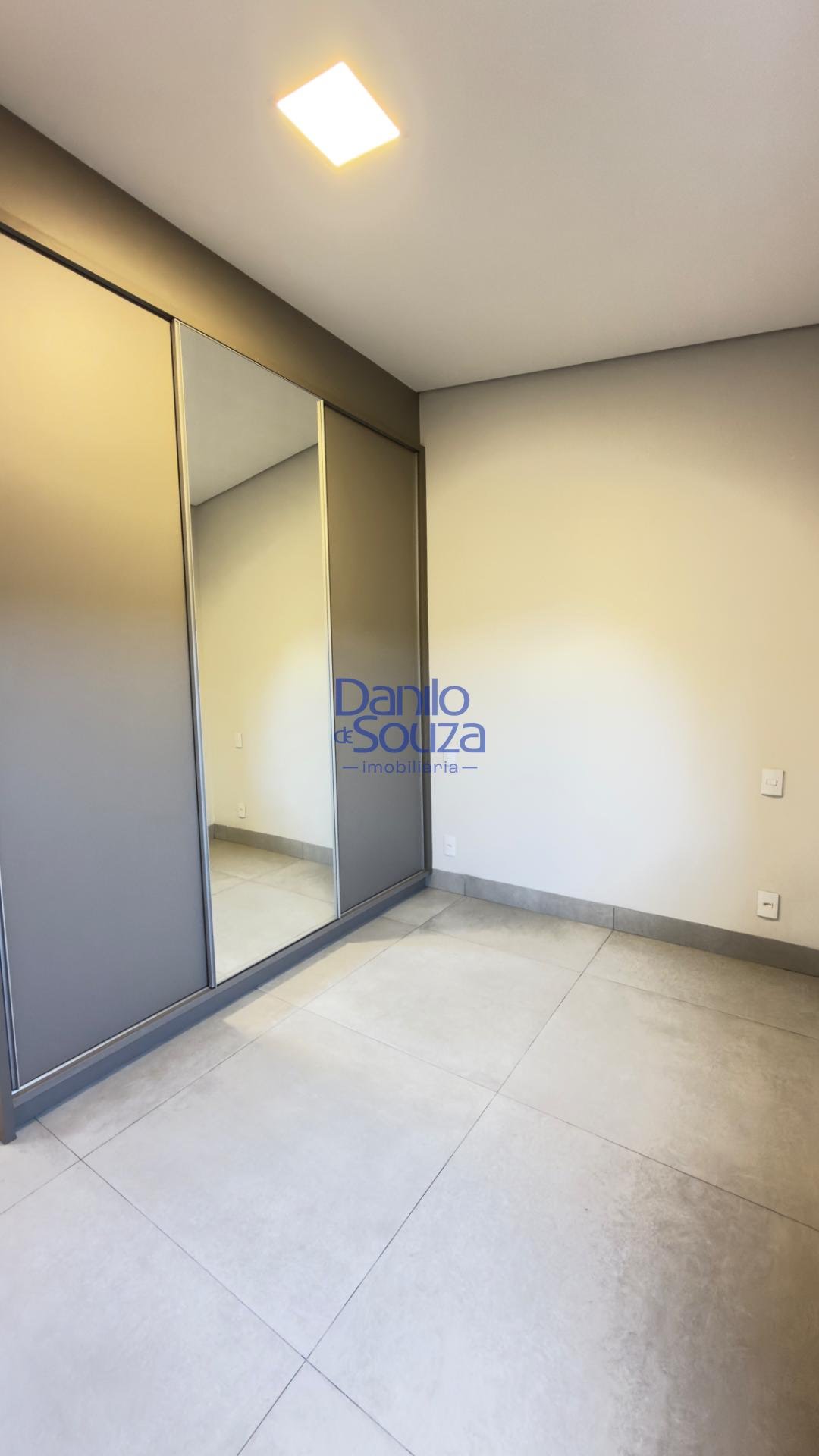 Casa à venda com 3 quartos, 1 suíte, 4 vagas e 360m² no Villagio Park, Araxá (MG) — foto 19 de 30