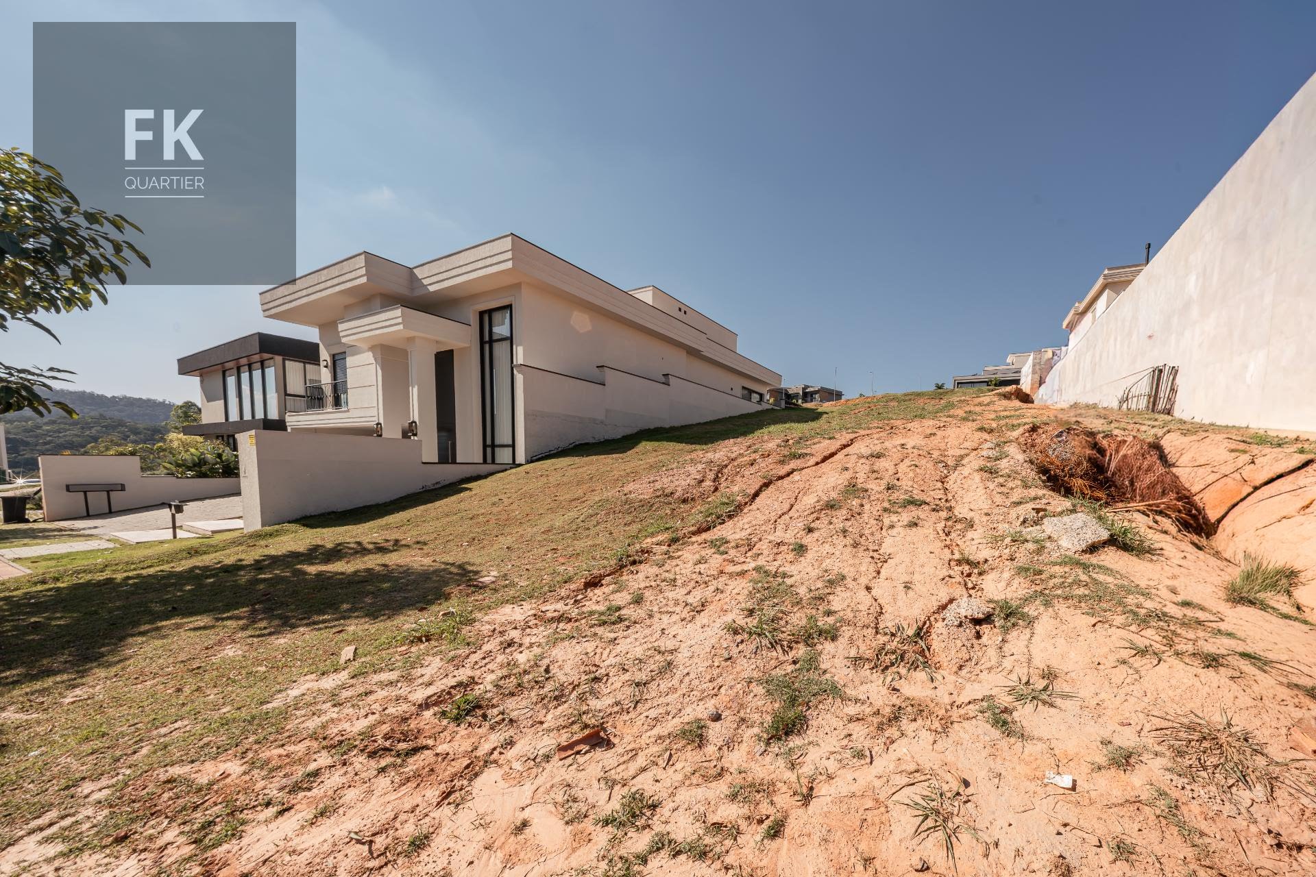 Terreno à venda com 420m² de terreno no Alphaville, Santana de Parnaíba (SP) — foto 4 de 16