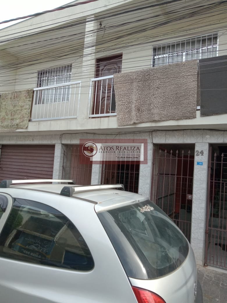 Casa à venda com 3 quartos, 1 banheiro, 1 vaga e 200m² no Jardim Myrna, São Paulo (SP) — foto 2 de 5