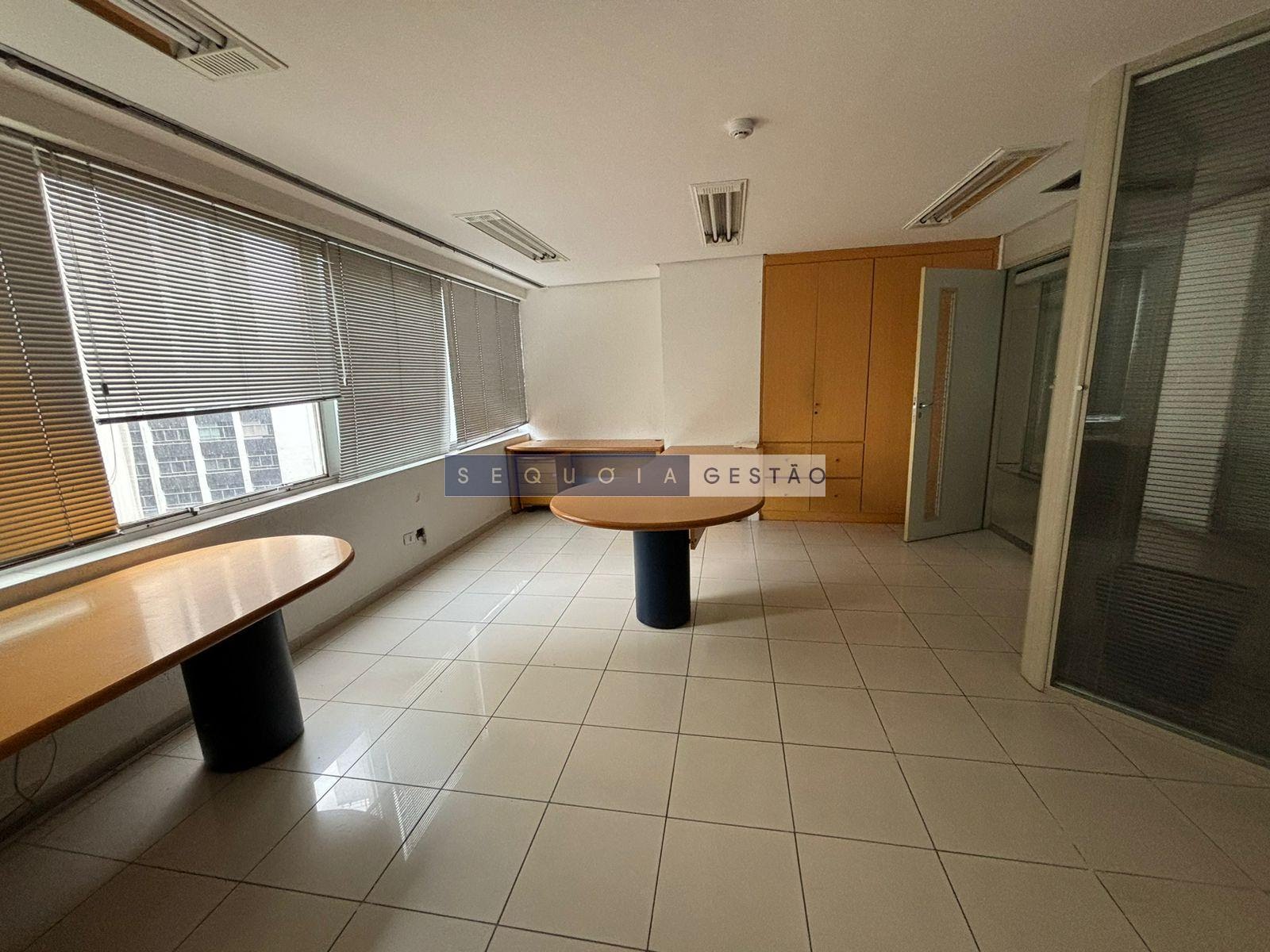 Comercial à venda com 3 banheiros, 1 vaga e 360m² no República, São Paulo (SP) — foto 9 de 21