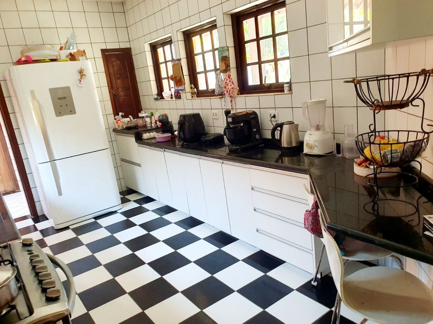 Casa à venda com 3 quartos, 2 banheiros, 3 vagas e 153m² no Jardim Carolina, Ubatuba (SP) — foto 9 de 10