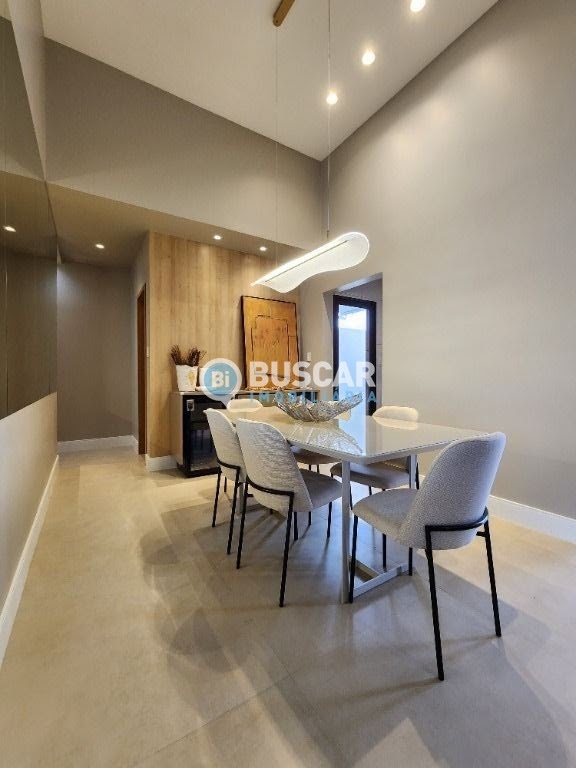 Casa à venda com 3 quartos, 3 suítes, 2 vagas e 239m² no Sim, Feira de Santana (BA) — foto 5 de 20