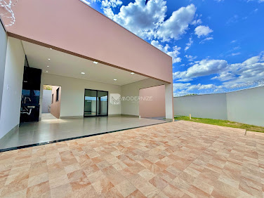 Casa em Loteamento Estrela  -  Catalão