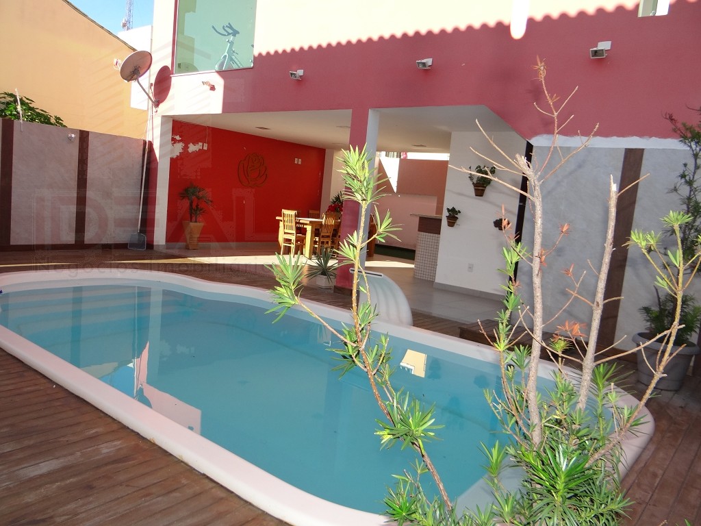 Casa à venda com 4 quartos, 1 suíte, 4 vagas e 330m² no Parque Aurora, Campos dos Goytacazes (RJ) — foto 14 de 30