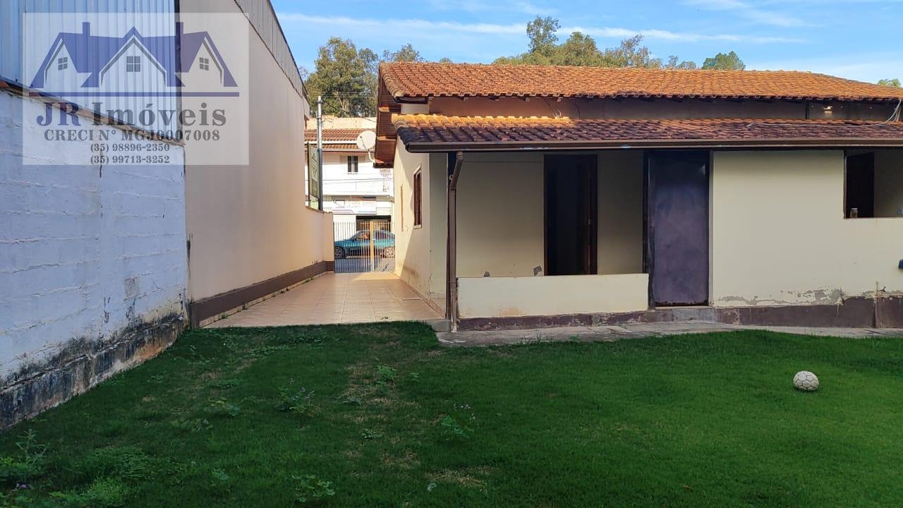 Casa à venda com 3 quartos, 2 banheiros, 3 vagas e 100m² no Centro, Piranguinho (MG) — foto 17 de 28