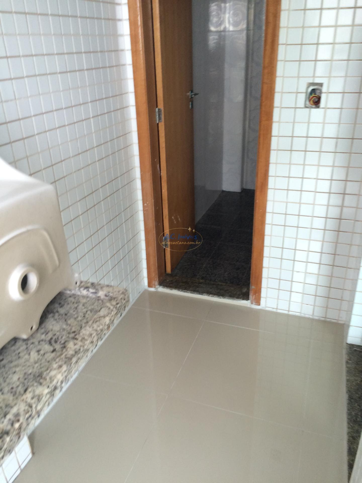 Apartamento à venda com 2 quartos, 2 suítes, 1 vaga e 94m² no Vila Tupi, Praia Grande (SP) — foto 17 de 24