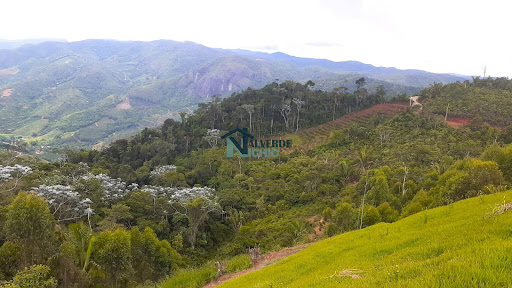 Lote em Alto do Canaã  -  Santa Teresa