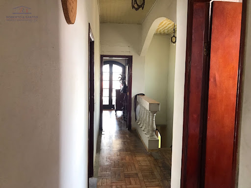 corredor dos quartos 