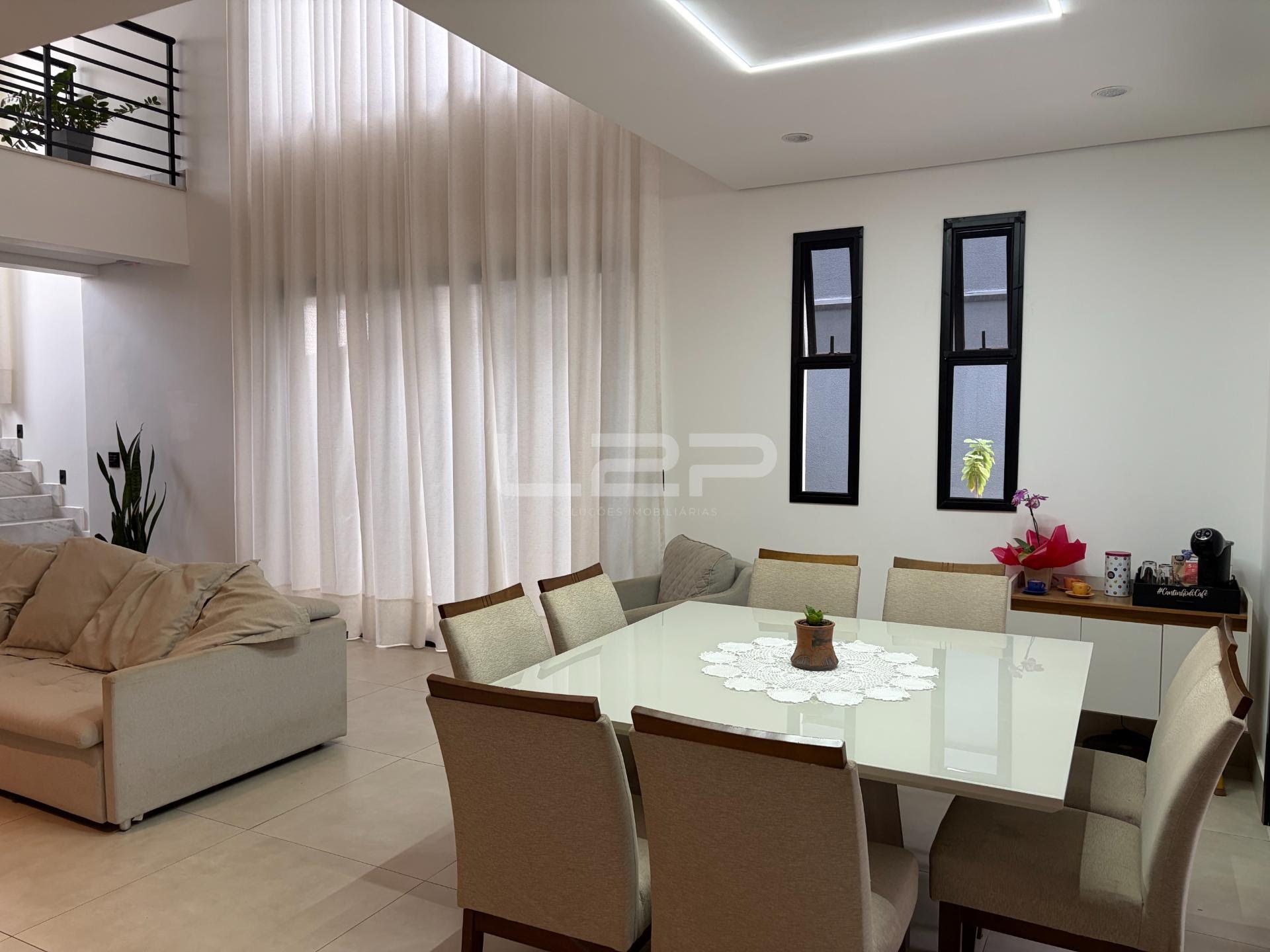 Casa à venda com 4 quartos, 1 suíte, 6 vagas e 227m² no Residencial Ibi-aram II, Itupeva (SP) — foto 8 de 30