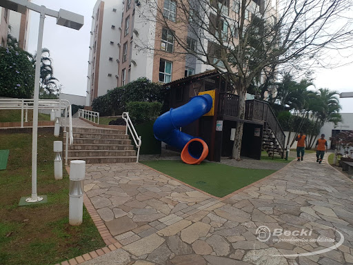 Apartamento à venda no Home Club Jardins em Joinville