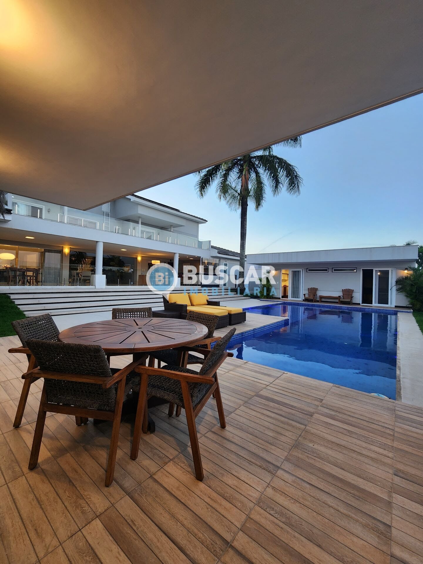Casa à venda com 5 quartos, 5 suítes, 6 vagas e 1440m² no Papagaio, Feira de Santana (BA) — foto 24 de 30