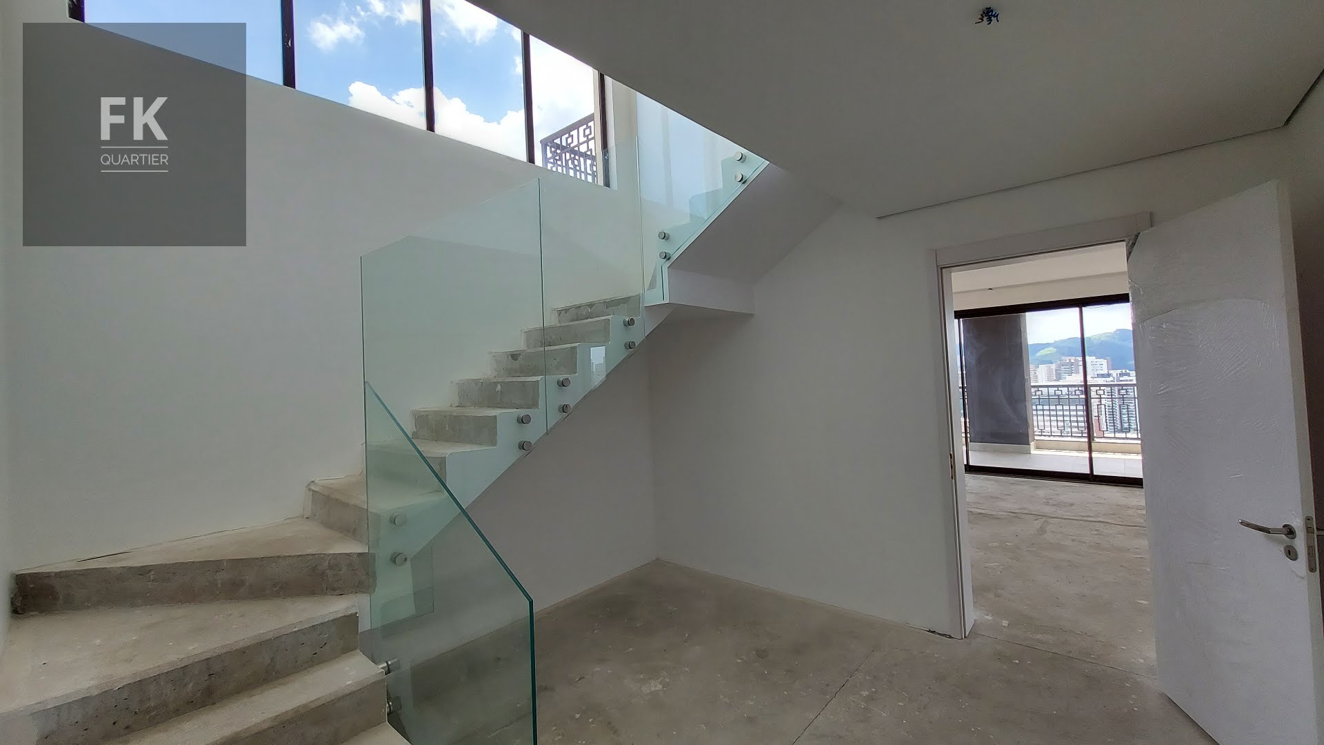 Cobertura à venda com 4 quartos, 4 suítes, 7 vagas e 708m² no Green Valley Alphaville, Barueri (SP) — foto 19 de 30